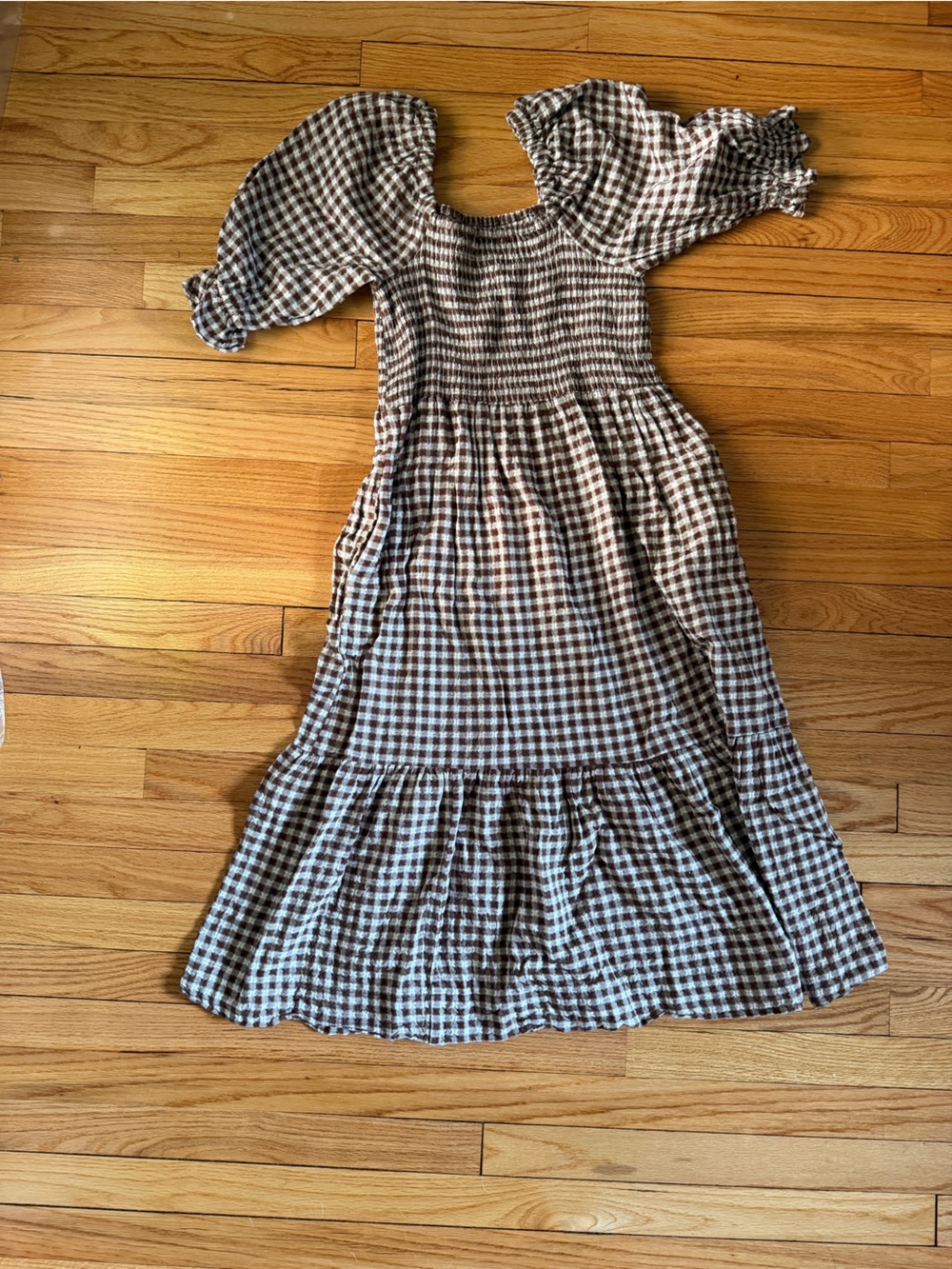 Madewell Lucie Elbow-Sleeve Smocked Midi
Dress in Gingham brown and white size S